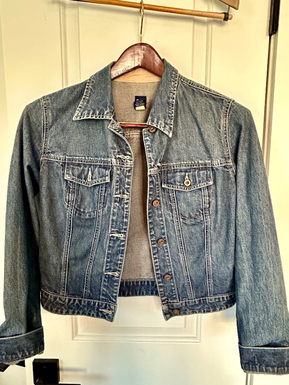 Vintage Gap Denim Jacket Size M Medium Wash Blue Jean Jacket 90s